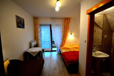 غرف ويلا بورونين الإقامة في جبال تاترا وجبال زاكوباني لقضاء العطلات والاسترخاء في بولندا